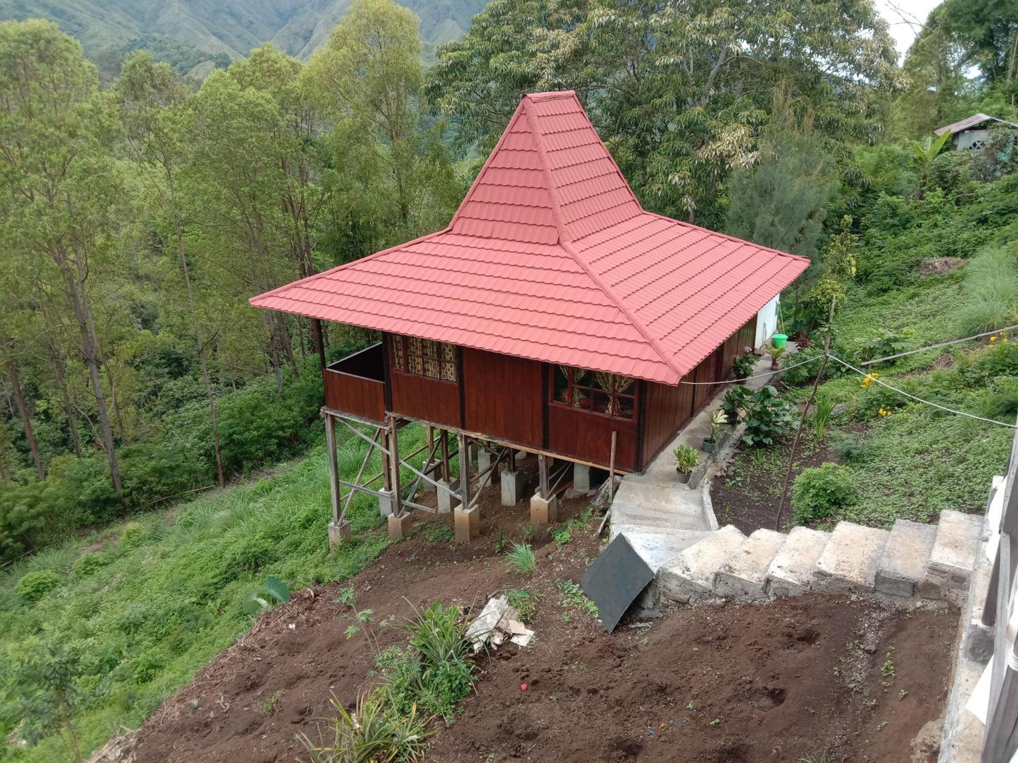 Home Stay Wolokoro Ecotourism Bajawa Phòng bức ảnh